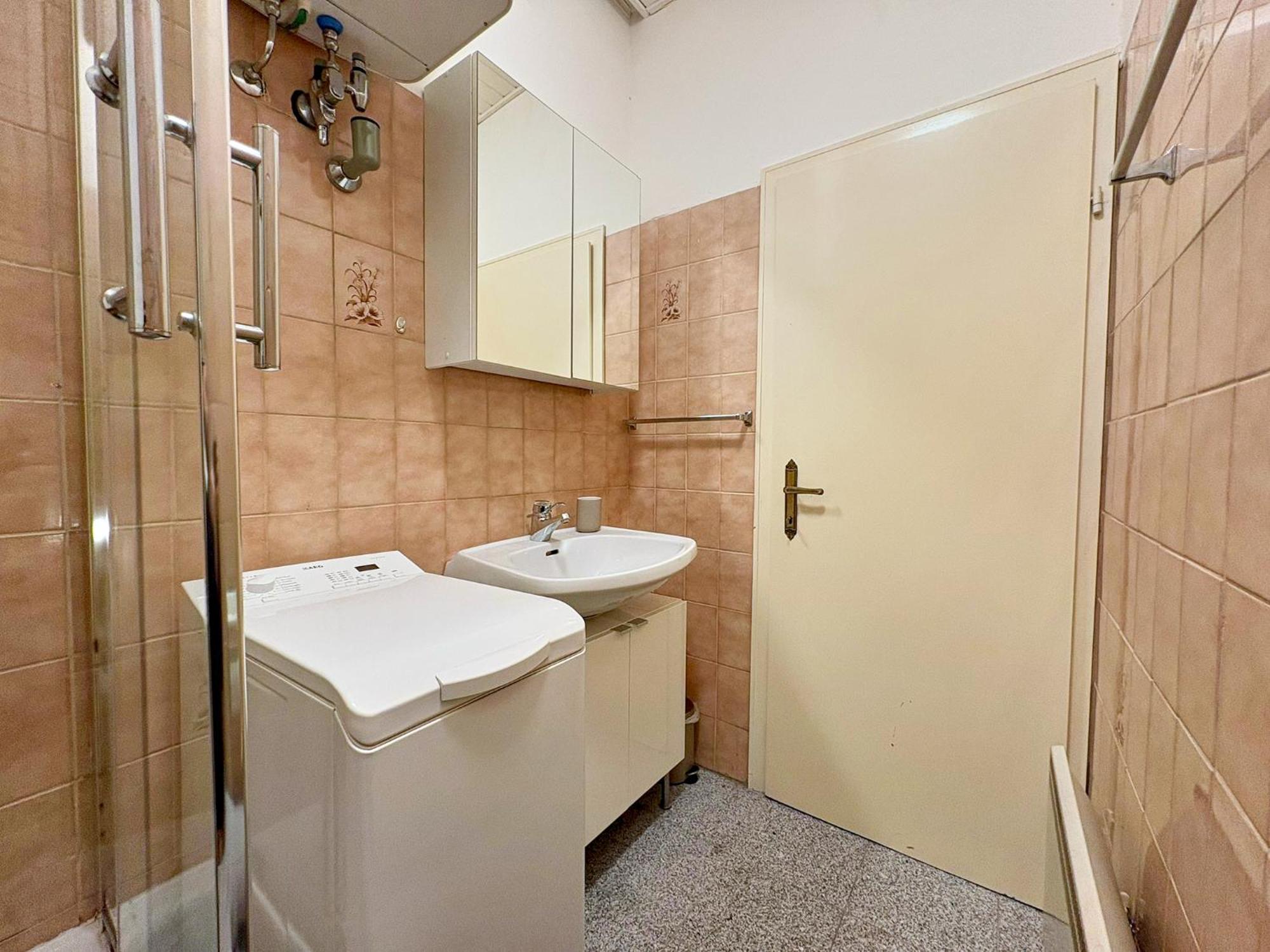 Spacious And Near Metro I Close To Parks I Akh Apartman Bécs Kültér fotó